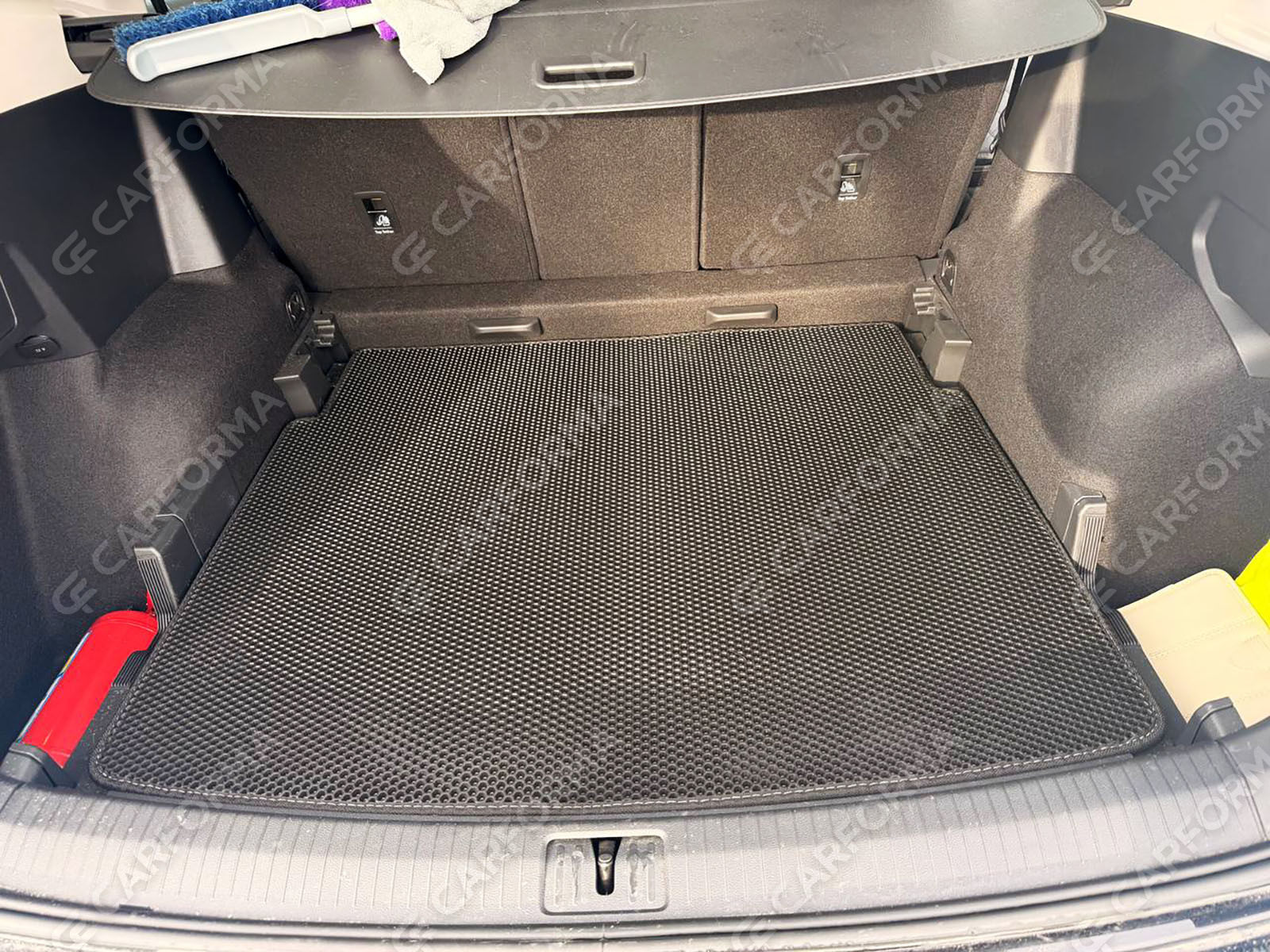 Коврики на Volkswagen Tiguan L 2020&nbsp;-&nbsp;2026 в Чите