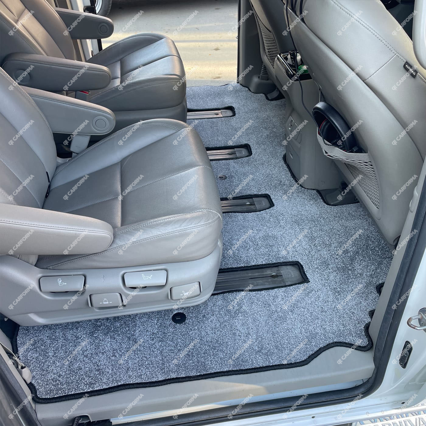 Коврики на KIA Carnival III 7 мест 2014&nbsp;-&nbsp;2021 в Чите