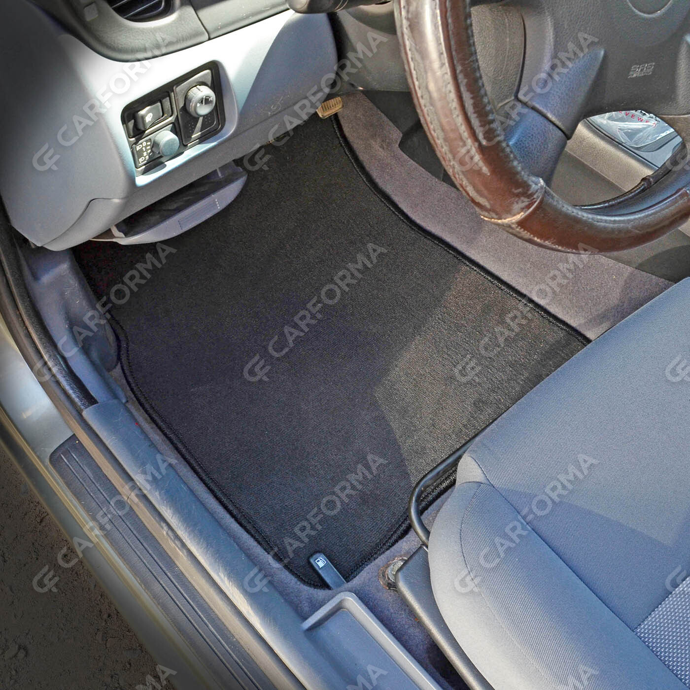 Ворсовые коврики на Nissan Almera 2 (N16) 2000&nbsp;-&nbsp;2006 в Чите