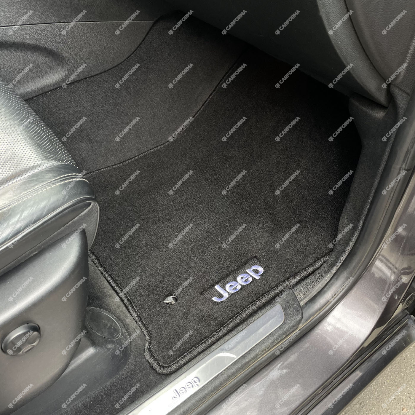 Коврики на Jeep Grand Cherokee (WK2) 2010&nbsp;-&nbsp;2022 в Чите