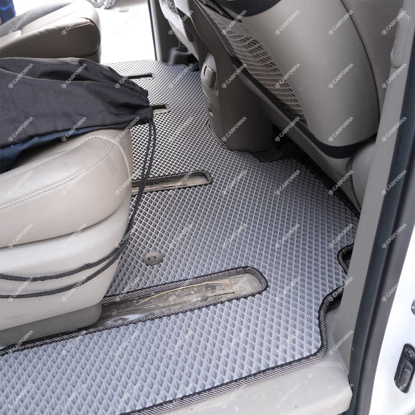 Коврики на KIA Carnival III 9 мест и 11 мест 2014&nbsp;-&nbsp;2021 в Чите