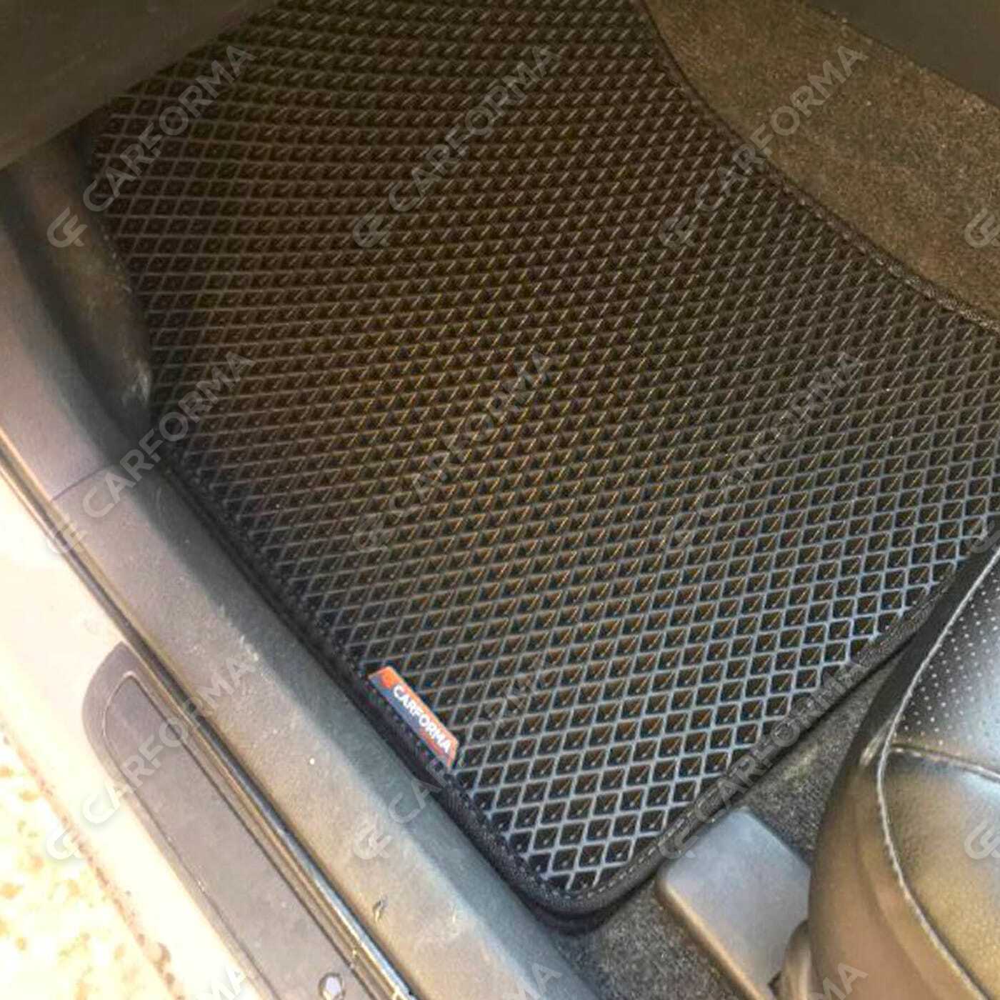 Коврики на Toyota Corolla Fielder (E14) 2006&nbsp;-&nbsp;2012 в Чите