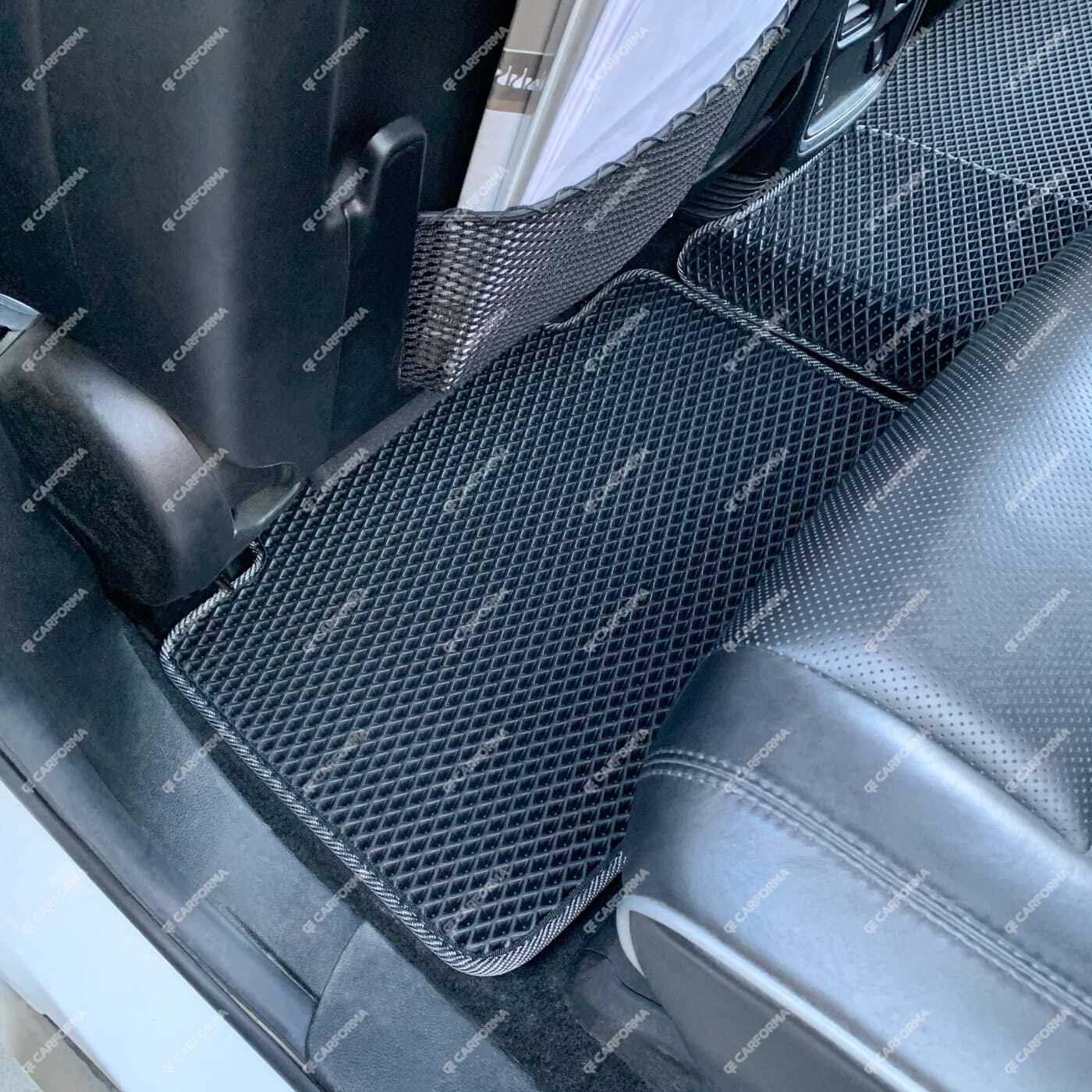 Коврики на Jeep Grand Cherokee (WK2) 2010&nbsp;-&nbsp;2022 в Чите