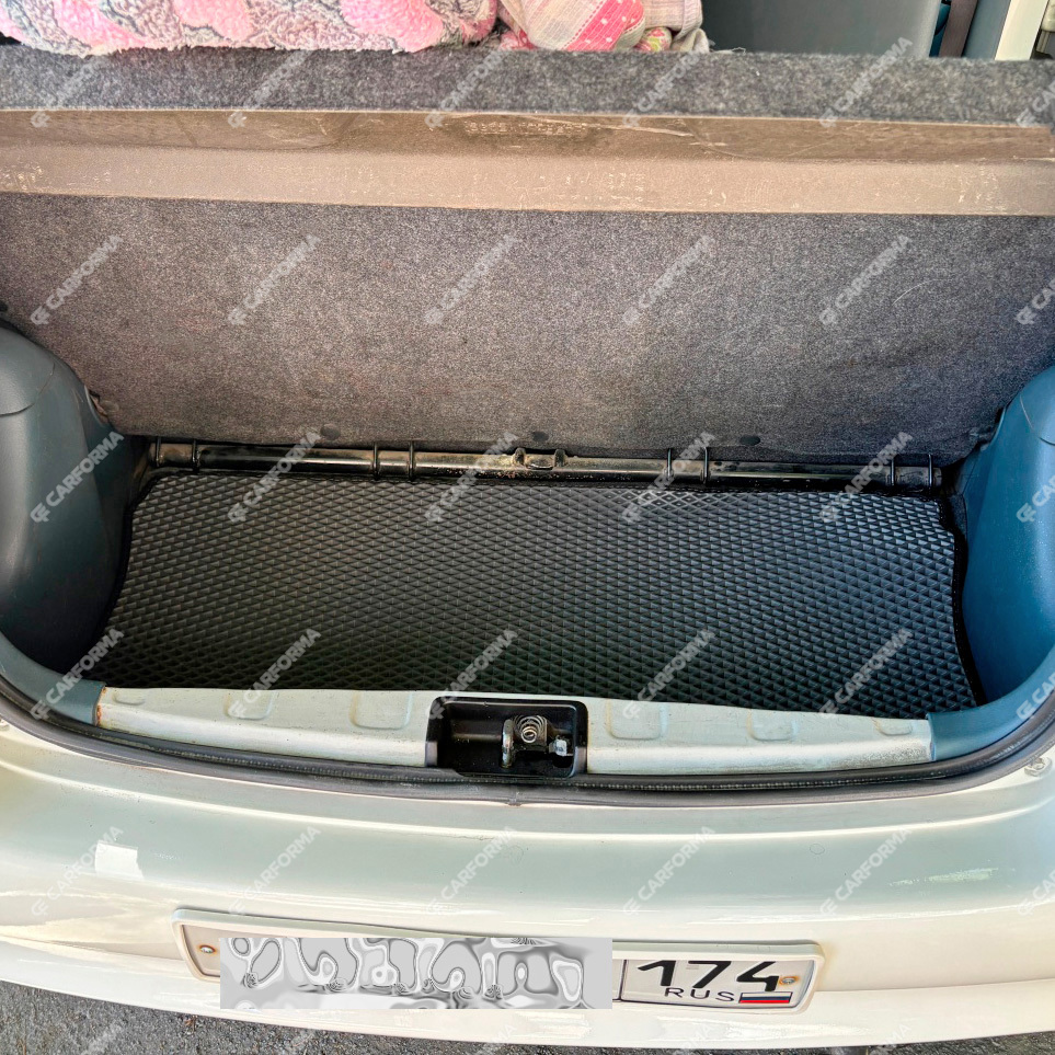 Коврики на Toyota Vitz I 1998&nbsp;-&nbsp;2005 в Чите