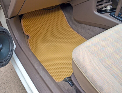 Ворсовые коврики на Toyota Cynos (L50) 1995 - 1999 в Чите