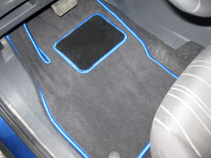 Коврики на Opel Corsa D 2006&nbsp;-&nbsp;2014 в Чите