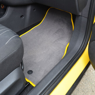 Коврики на Opel Corsa D 2006&nbsp;-&nbsp;2014 в Чите