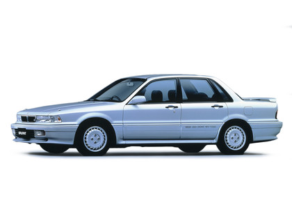 Ворсовые коврики на Mitsubishi Galant VI 1987 - 1993 в Чите