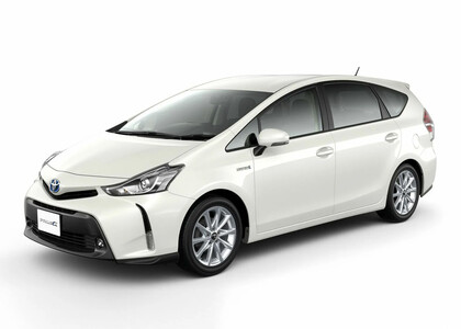 Ворсовые коврики на Toyota Prius Alpha 2011 - 2021 в Чите