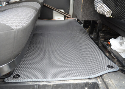 Коврики на ГАЗ Соболь Комби грузопассажирский 1998 - 2026 в Чите Коврики на ГАЗ Соболь Комби грузопассажирский 1998 - 2026 в Чите