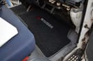 Ворсовые коврики на Mitsubishi Fuso Canter VII широкая кабина 2002 - 2017 в Чите