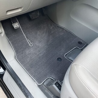 Коврики на KIA Carnival III 9 мест и 11 мест 2014 - 2021 в Чите Коврики на KIA Carnival III 9 мест и 11 мест 2014 - 2021 в Чите