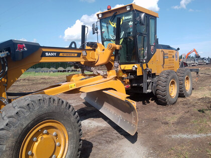 Ворсовые коврики на Спецтехника Автогрейдер SANY STG230C 8 AWD  в Чите