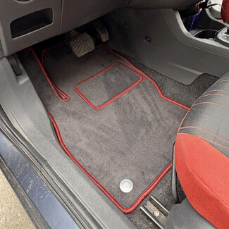 Коврики на Opel Corsa D 2006&nbsp;-&nbsp;2014 в Чите