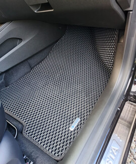 Коврики на Lada (ВАЗ) Aura 2023 - 2025 в Чите Коврики на Lada (ВАЗ) Aura 2023 - 2025 в Чите