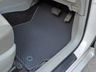 Ворсовые коврики на Toyota Prius Alpha 2011 - 2021 в Чите