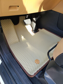 Коврики на KIA Carnival IV 7 мест без оттоманок 2020 - 2025 в Чите Коврики на KIA Carnival IV 7 мест без оттоманок 2020 - 2025 в Чите