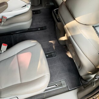 Коврики на KIA Carnival III 9 мест и 11 мест 2014 - 2021 в Чите Коврики на KIA Carnival III 9 мест и 11 мест 2014 - 2021 в Чите